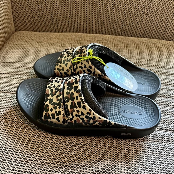 OOFOS Shoes Oofos Ooahh Luxe Womens Slide Sandals Poshmark